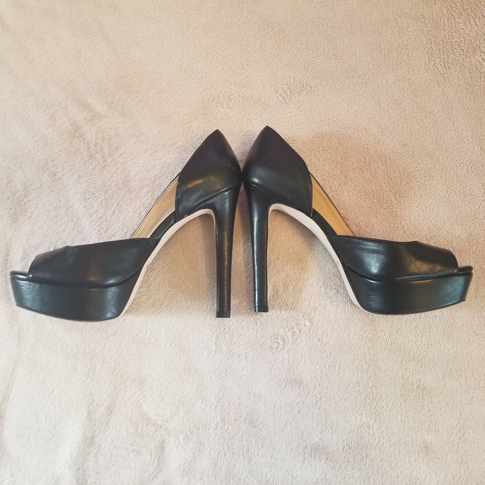 Jessica Simpson Black Platform Heels